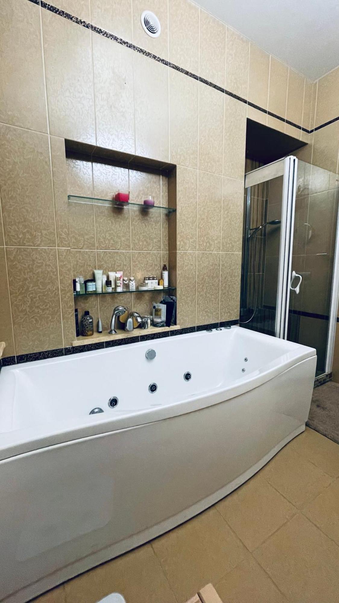 Luxury Design Apartments In The Center Of Kiev 外观 照片